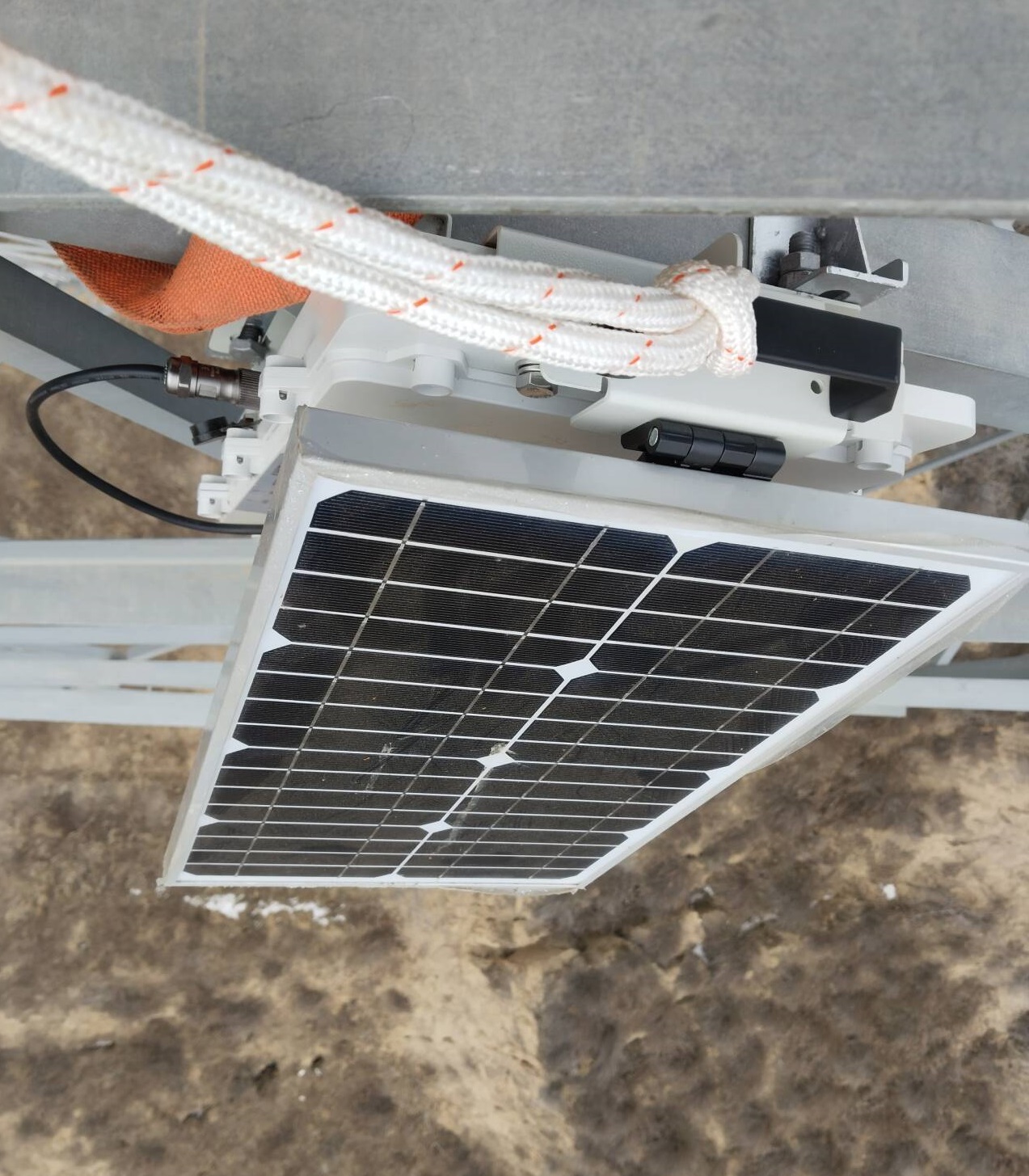 通用型高精度測(cè)斜監(jiān)測(cè)裝置